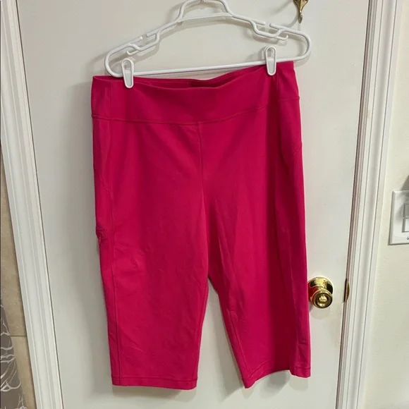 Duluth Trading Co Hot Pink Women's Classic capris Sz L - Picture 1 of 8